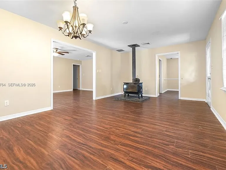 100 Huron Ave — Photo 11
