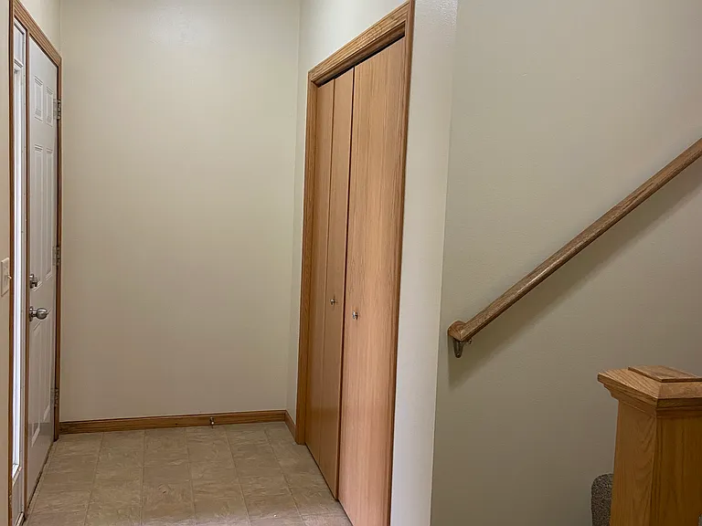 1430 Clearwater Ridge Ct — Photo 9