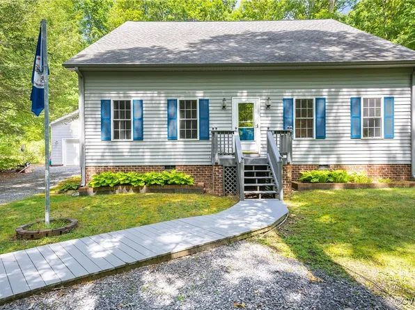 1182 Braley Pond Rd, West Augusta, VA 24485