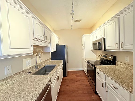 Kitchen 2_09262025