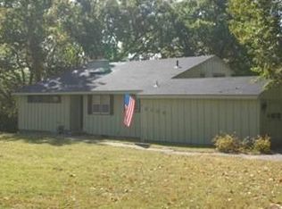 6504 NW Twin Springs Rd, Kansas City, MO 64152