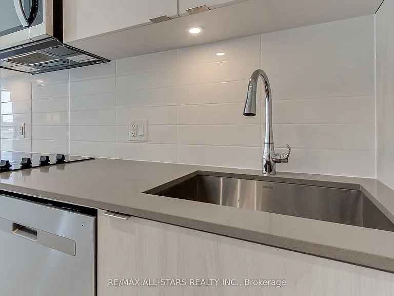 100 Dalhousie St #2809 — Photo 10