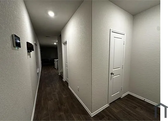 4 bed, $2,700 — Photo 2
