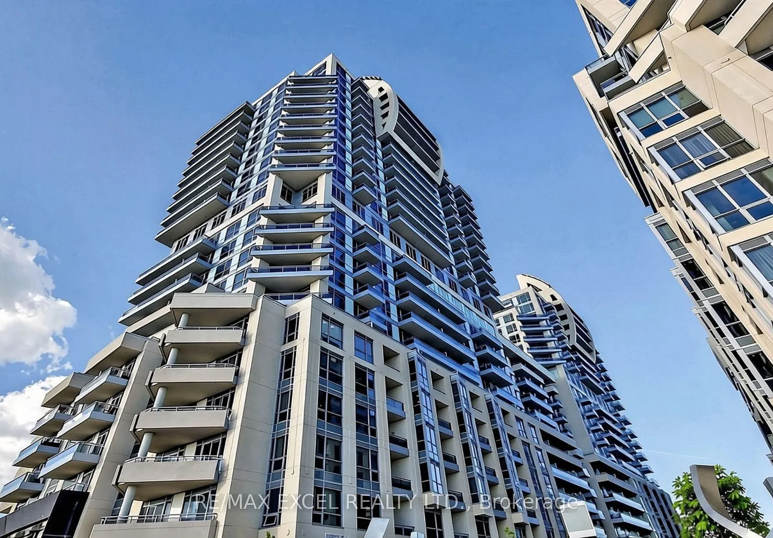 2 bed, $2,350 — Photo 1