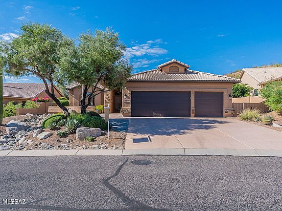 2nd image of 62699 E Mesa Crest Ct
