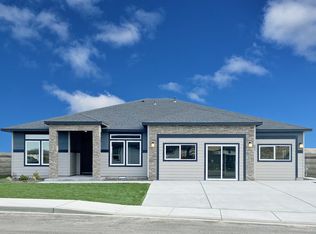 606 Constance Ave, West Richland, WA 99353