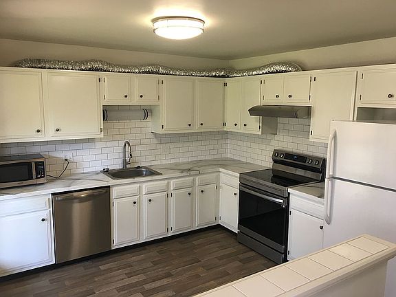 5th image of 3080 Bolgos Cir