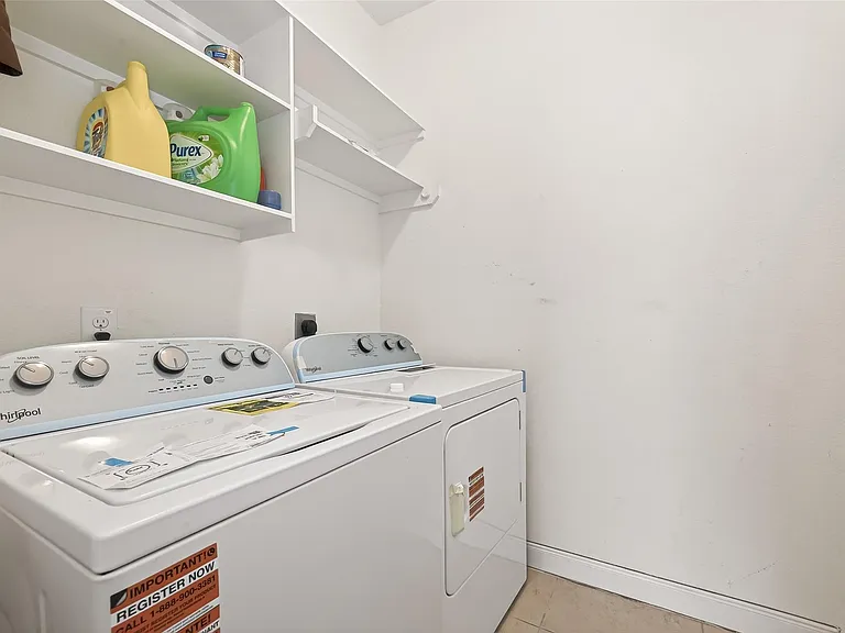 3002 Overbrook Meadow Ln — Photo 24