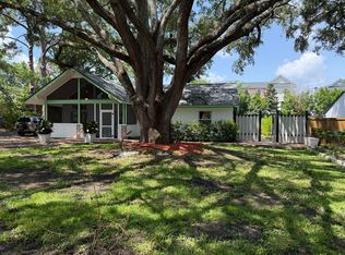 13 Vincent Dr, Mount Pleasant, SC 29464