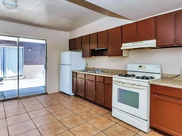 621 N 30th Pl, Phoenix, AZ