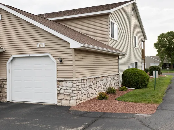 615 Reena Ave APT 1, Fort Atkinson, WI 53538