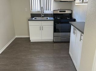 8127 Stewart And Gray Rd APT 11, Downey, CA 90241