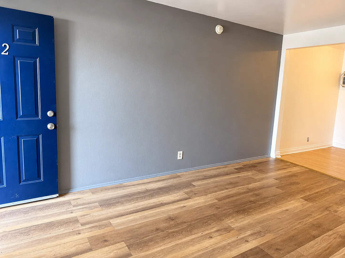 1 bed, 750 sqft, $2,000 — Photo 3