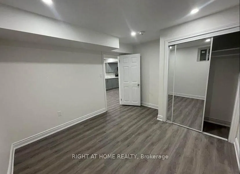 1 bed, $1,500 — Photo 4