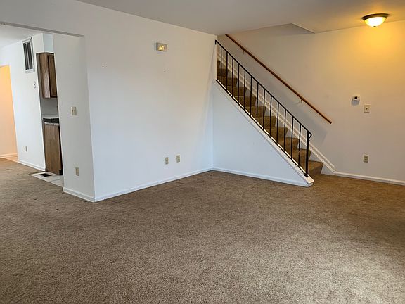3rd image of 3097 Silver Rock Ave #3101