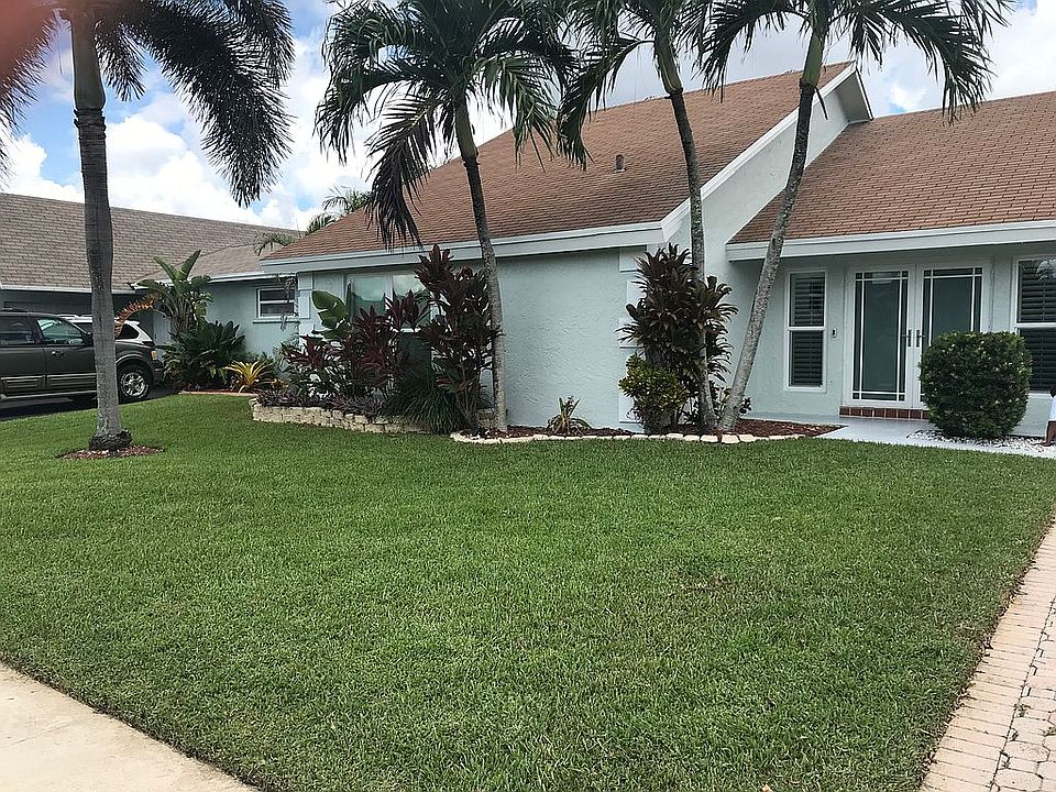 1st image of 11719 NW 39th St