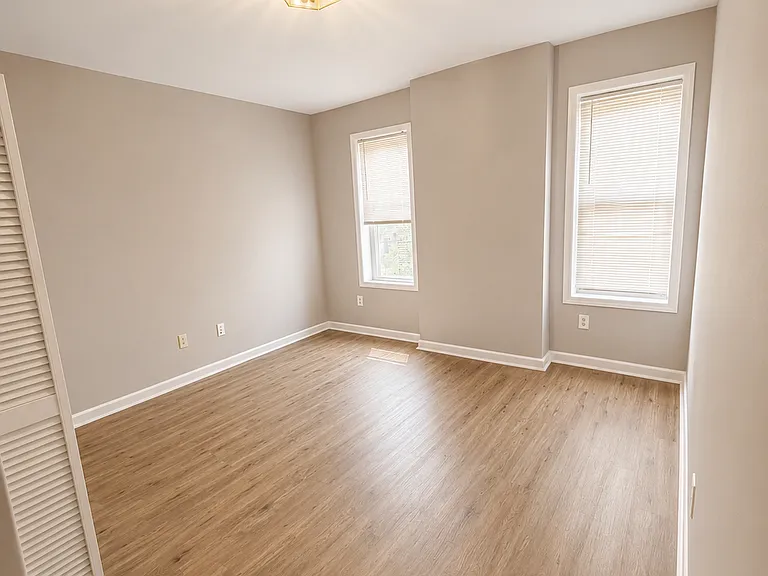 164 Babcock St #1 — Photo 9