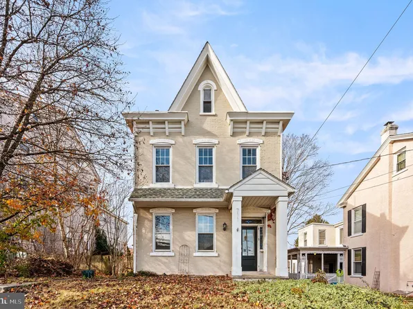 711 N Reading Ave, Boyertown, PA 19512