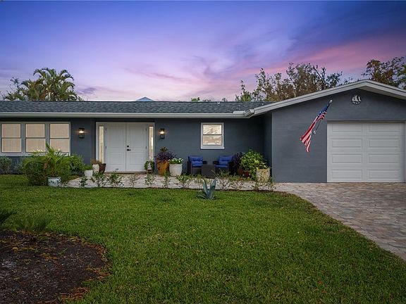 2nd image of 1121 Vesper Dr