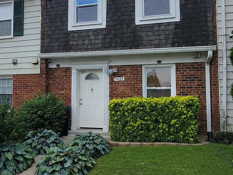 7627 Glenolden Pl — Photo 1