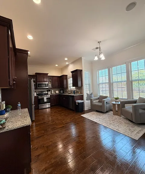 434 Rocky Bark Ln — Photo 9