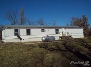 4886 S 170th Rd, Bolivar, MO 65613