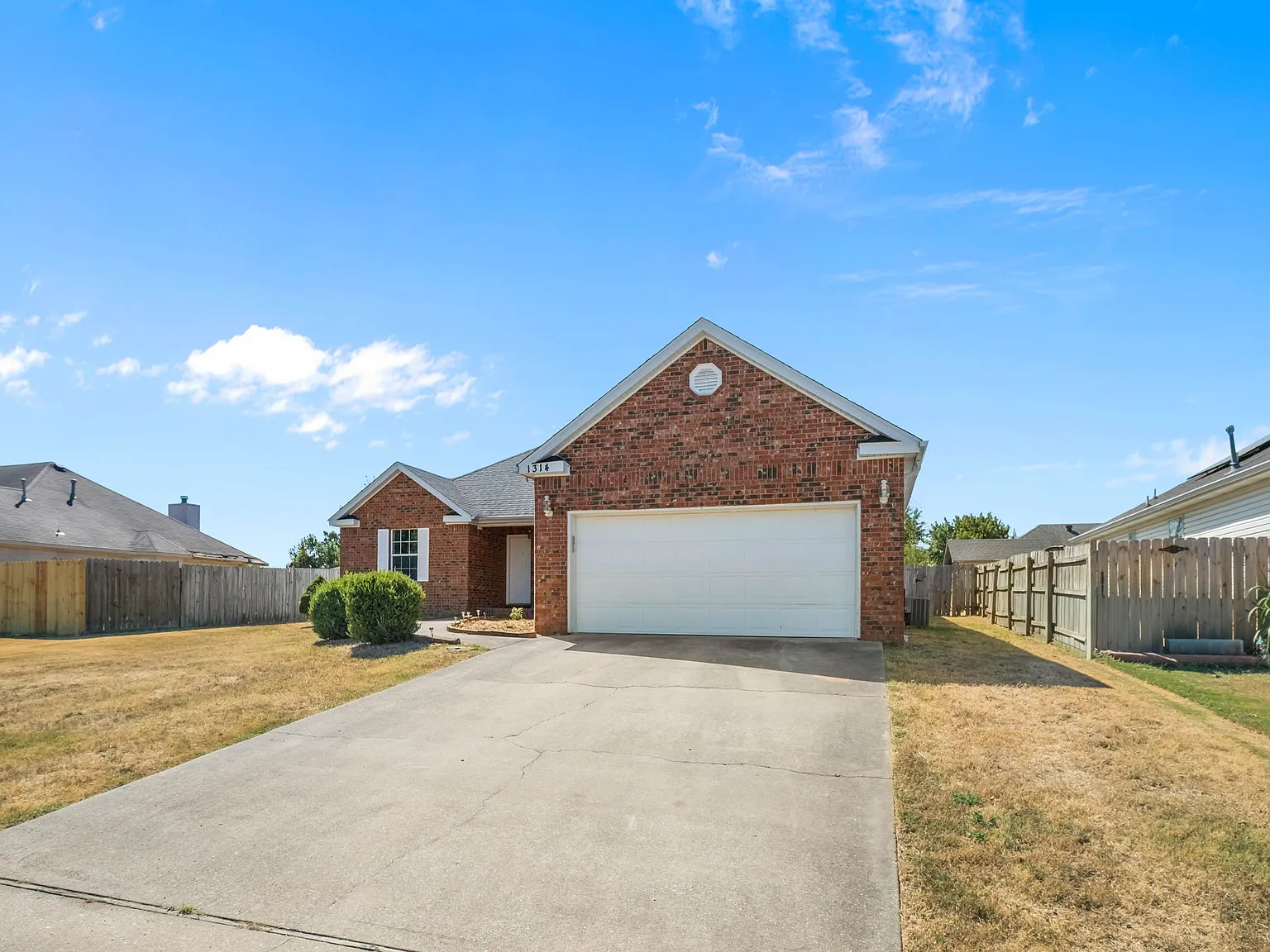3 bed, 1642 sqft, $1,750 — Photo 3