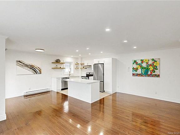 5th image of 2865 Rothesay Rd #25