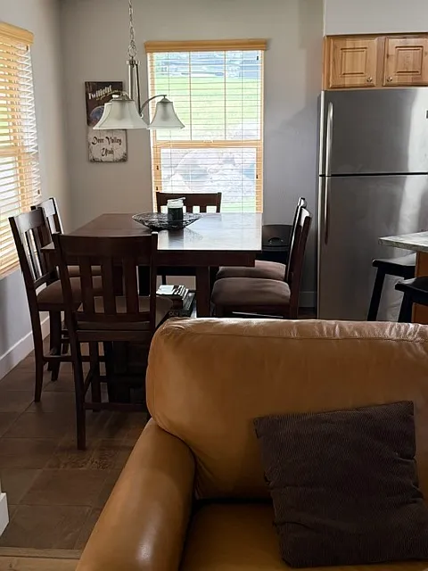 2 bed, 1028 sqft, $2,700 — Photo 4