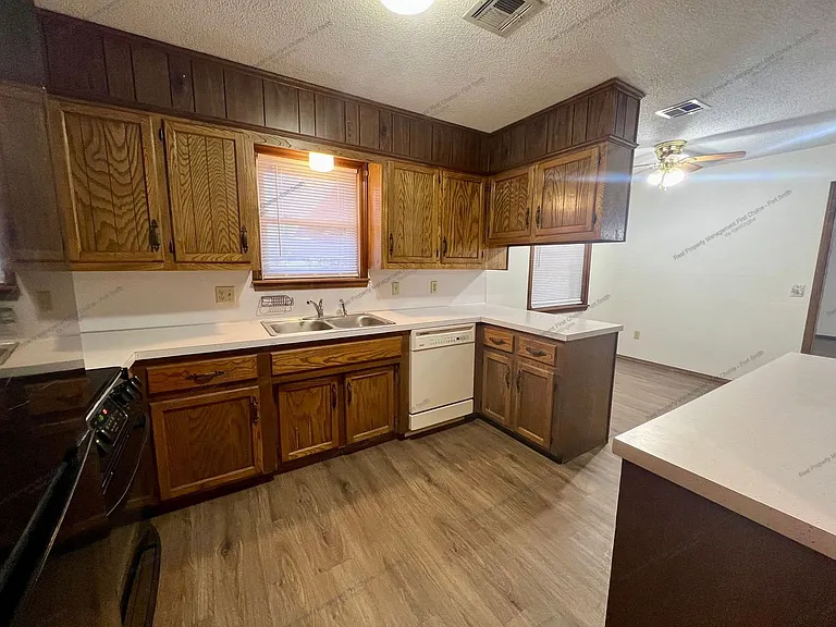 102 Beta Cir — Photo 9