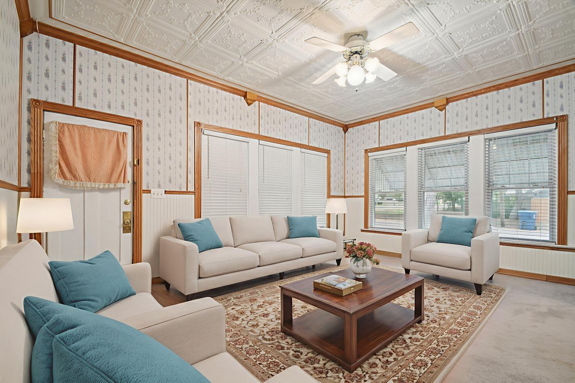 next background image