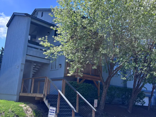 2310 Sentry Dr #F-702, Anchorage, AK 99507