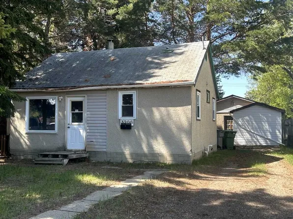3206 E 49th Ave, Lloydminster, SK S9V 0R4