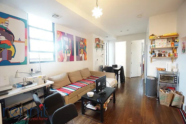 Rented by Rennit Inc. | media 26