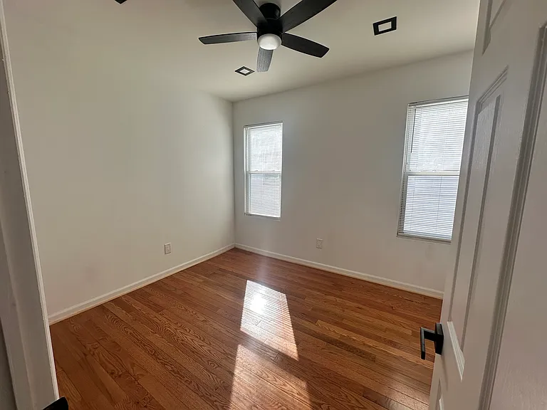 134 Isabella Ave #2 — Photo 8