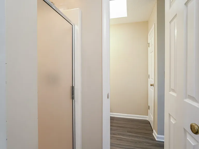 2110 Arden Pl — Photo 16