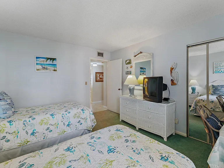 1605 S US Highway 1 #D106 — Photo 23