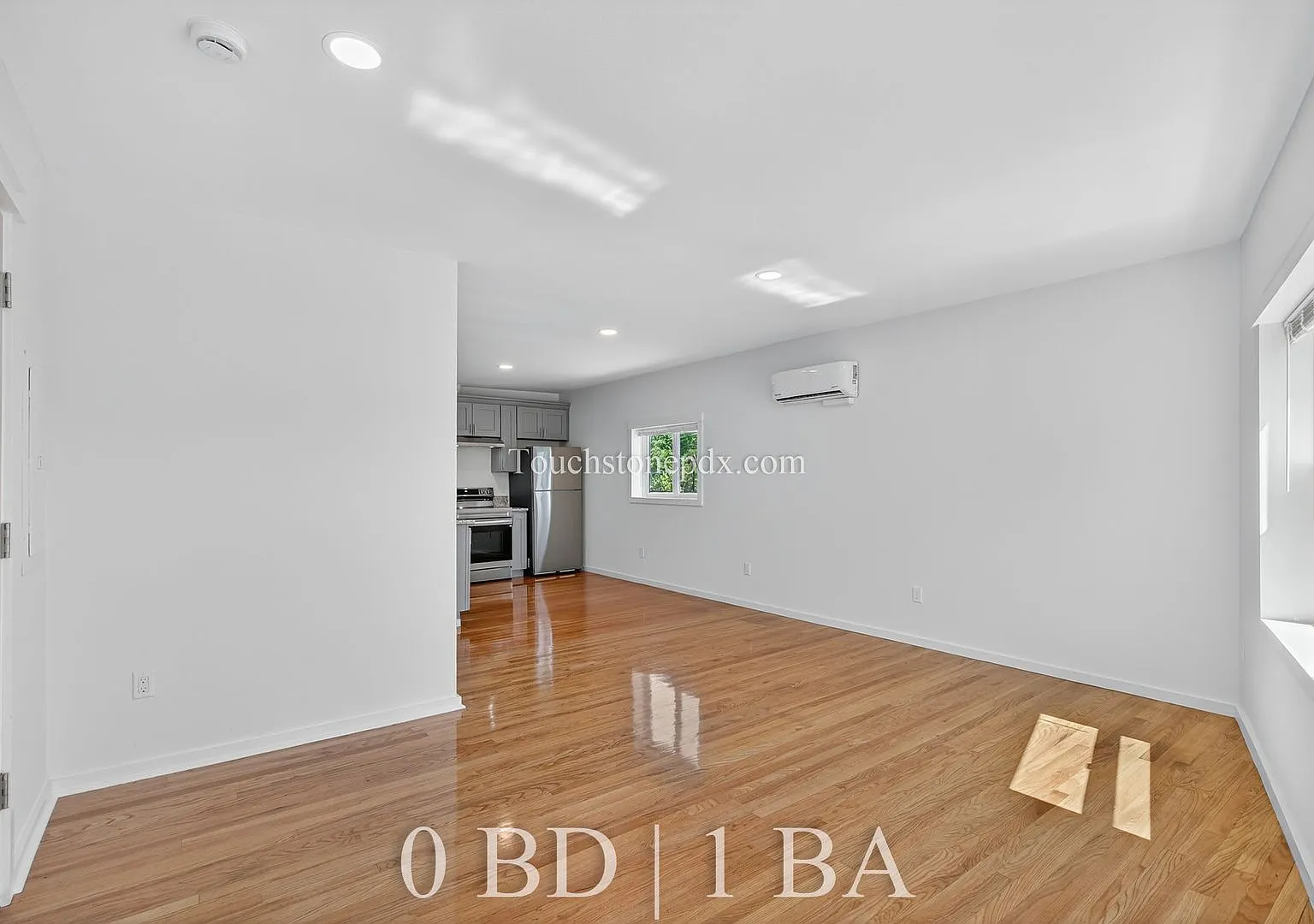 2025-MT3 — Photo 1