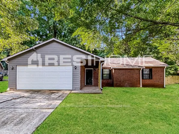 575 Oak Trace Ct, Jonesboro, GA 30238