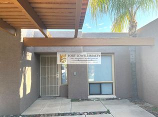 3131 E Macenroe Ln, Tucson, AZ 85716