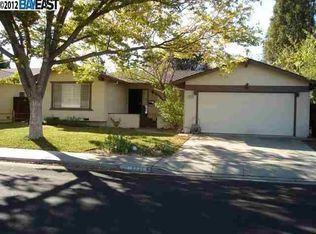 1221 Hillcrest Ave, Livermore, CA