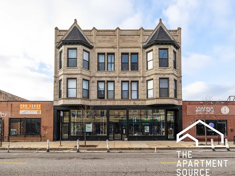 2124 N Milwaukee Ave #2R — Photo 12