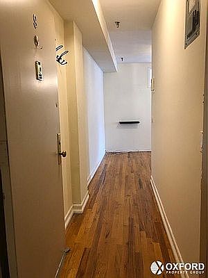 5th image of 270 W 22nd St #Loft9