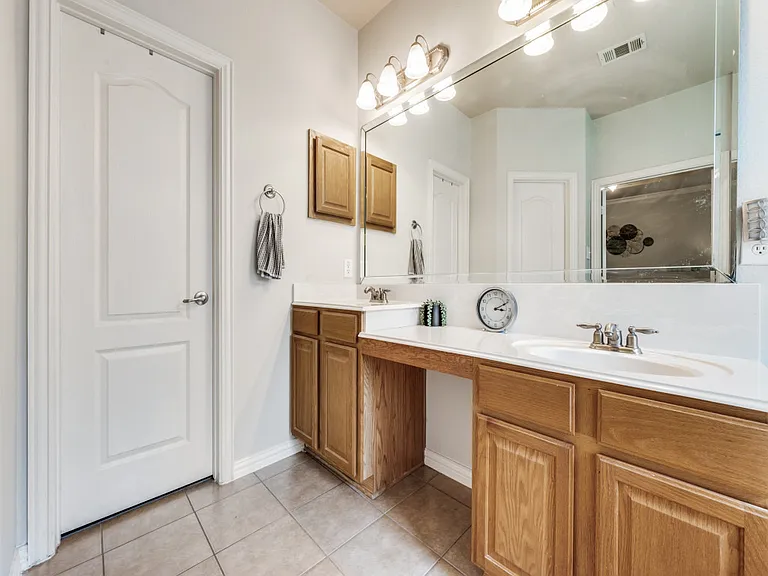 16312 Dry Creek Blvd — Photo 20