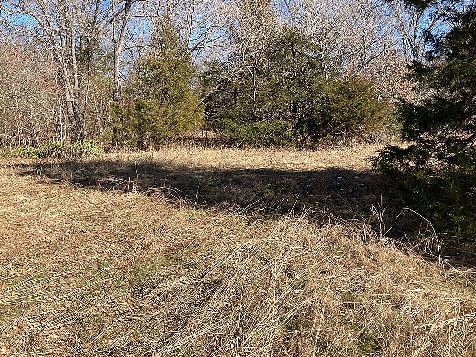2nd image of County Road 8064