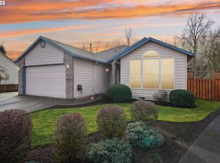 3517 NE 216th Ct, Fairview, OR 97024