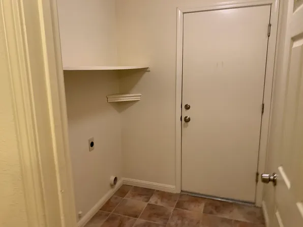 686 Agostini Cir, Folsom, CA 95630