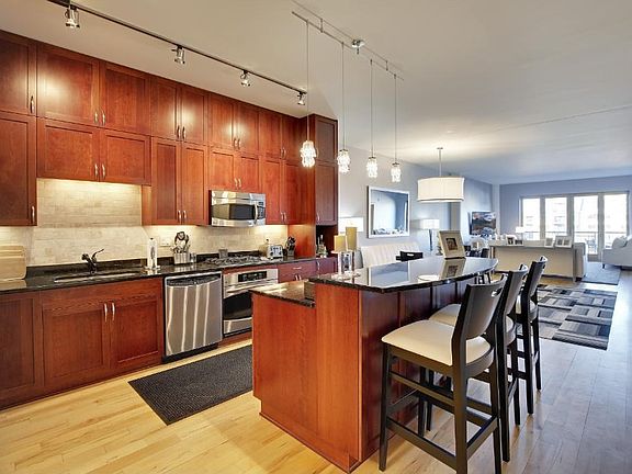 5th610SellerDisc2.pdf