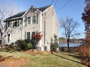 7 Alnette Rd, Merrimac, MA 01860
