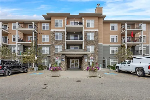 6076 Schonsee Way NW #326 Photo 1